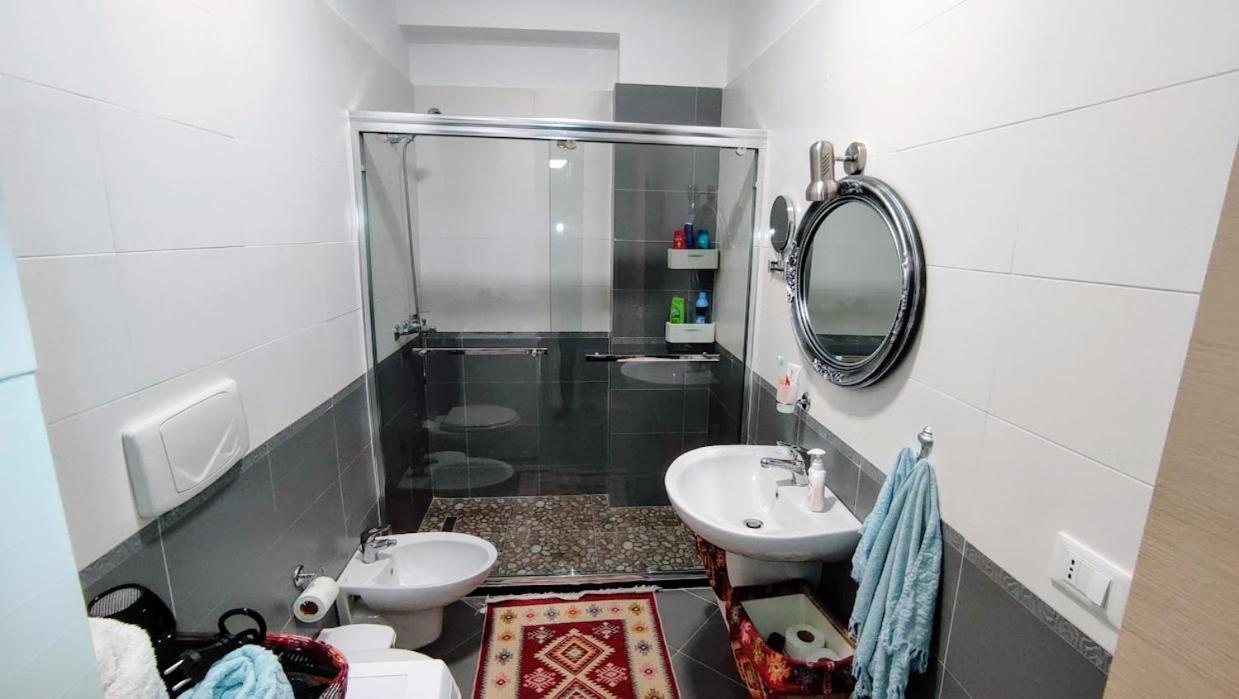 Celeste Bay Apartment Vlorë Esterno foto