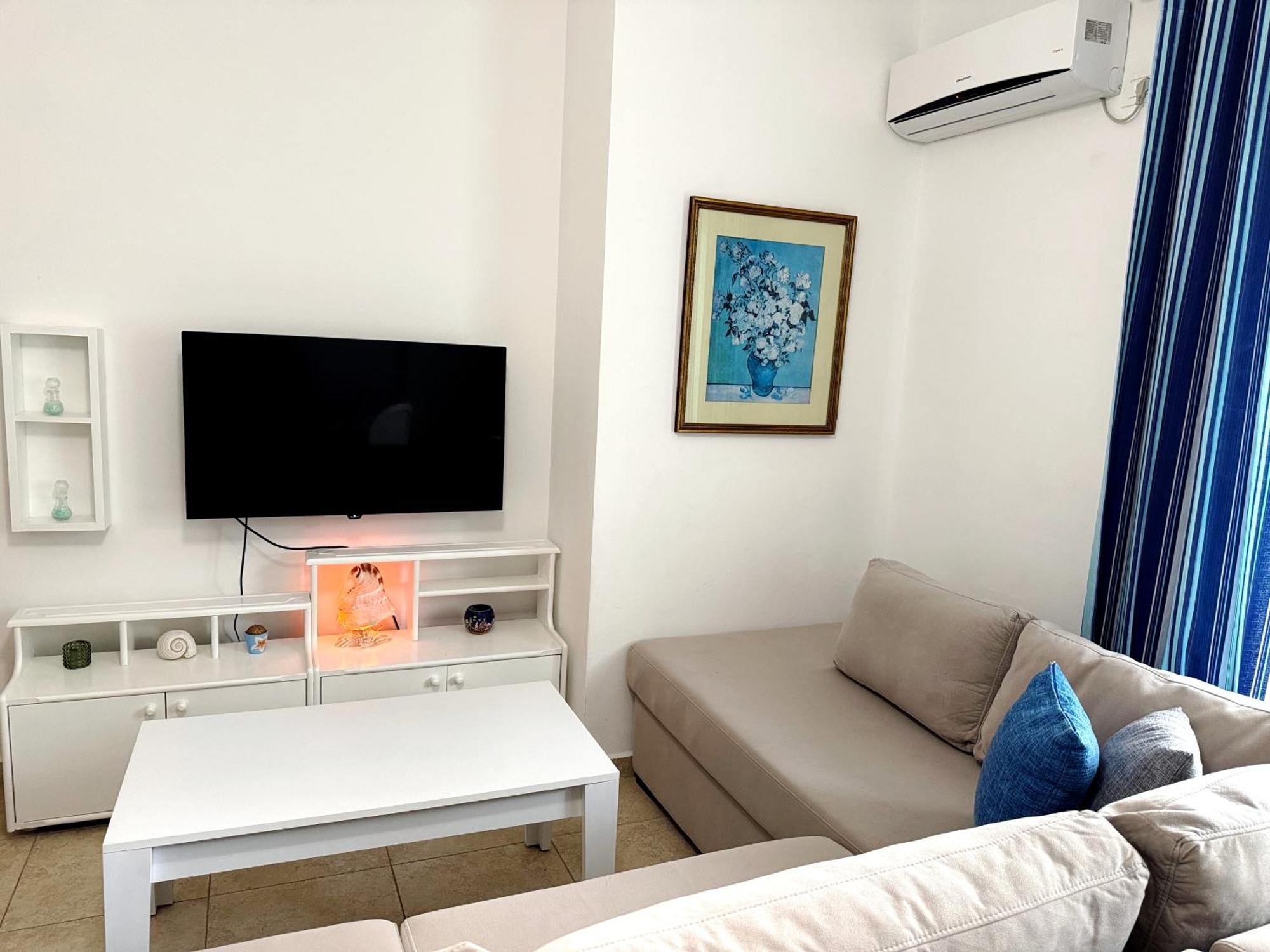 Celeste Bay Apartment Vlorë Esterno foto